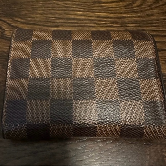 LV Victorine Wallet - Picture 3 of 11